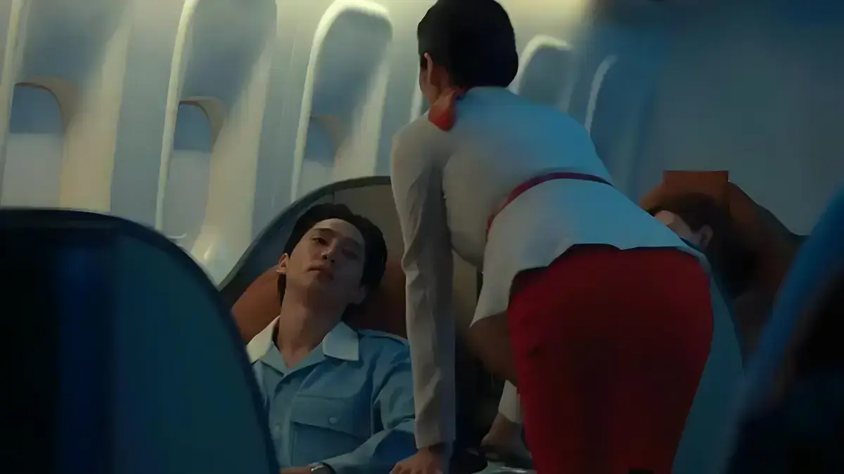 《韩国空姐》爆笑空乘喜剧电影全集免费看！1080P高清画质无广告，支持《韩国空姐》网盘下载+中文版同步更新，周末欢乐观影必备