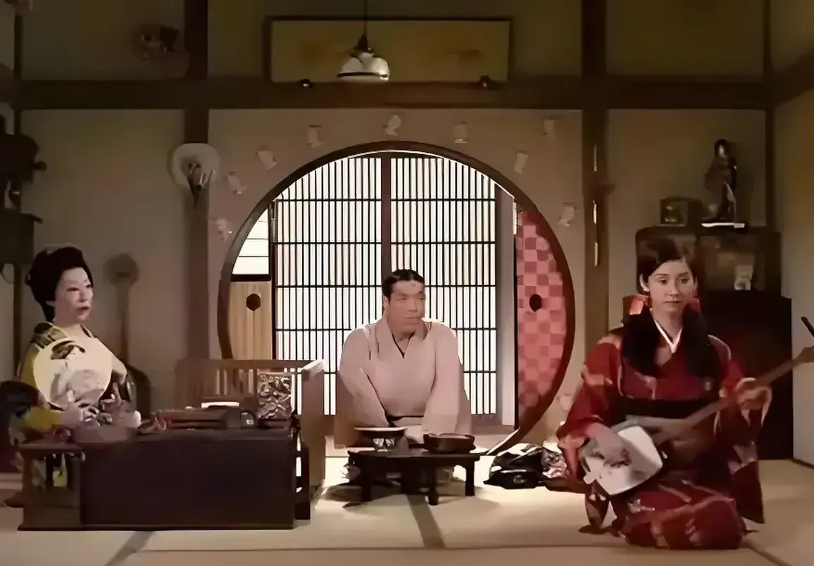 免费在线看日本电影《感官世界》全集，高清未删减！《感官世界》改编自真实事件，用极致影像展现爱与死亡，中文版字幕无广告，一次看过瘾！