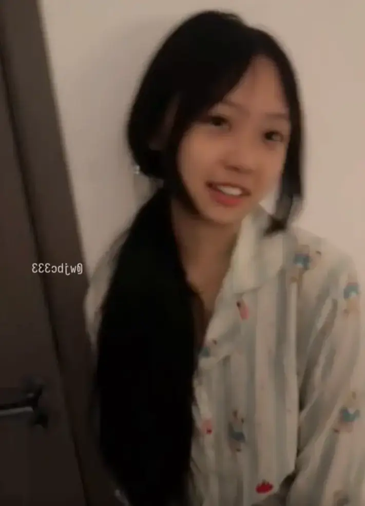 《湿妹刚满18岁》1080P高清无删减在线观看_免费资源下载分享_全片持续更新-人人影视-揭秘“湿妹”事件背后的惊人真相！