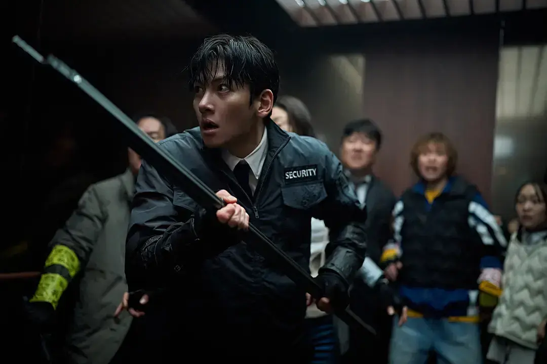 全智贤加盟延尚昊新作《群体》，丧尸惊悚片《群体》动作灾难元素拉满，高清全集无广告在线观看！