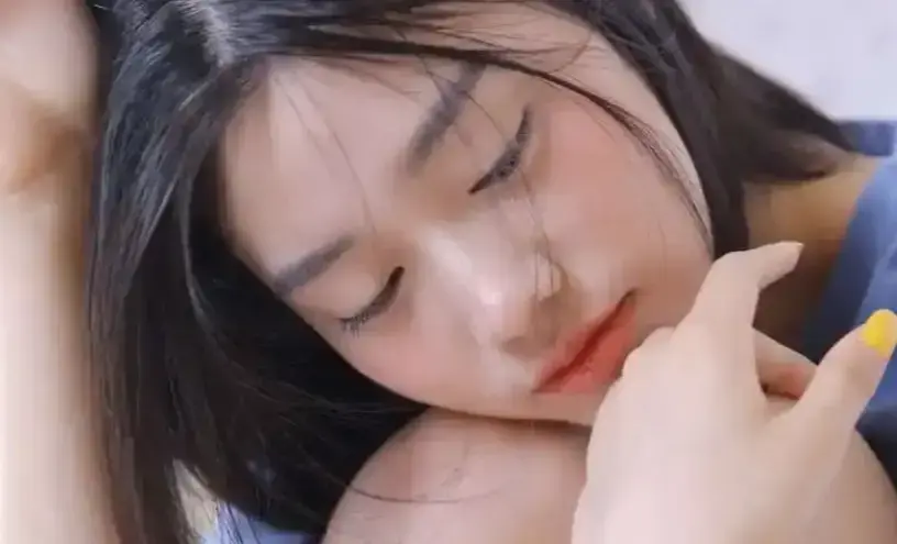 美国电影《美丽小蜜桃》未删减版HD中字高清-免费在线观看《美丽小蜜桃》高清完整版无广告-蜜桃影院